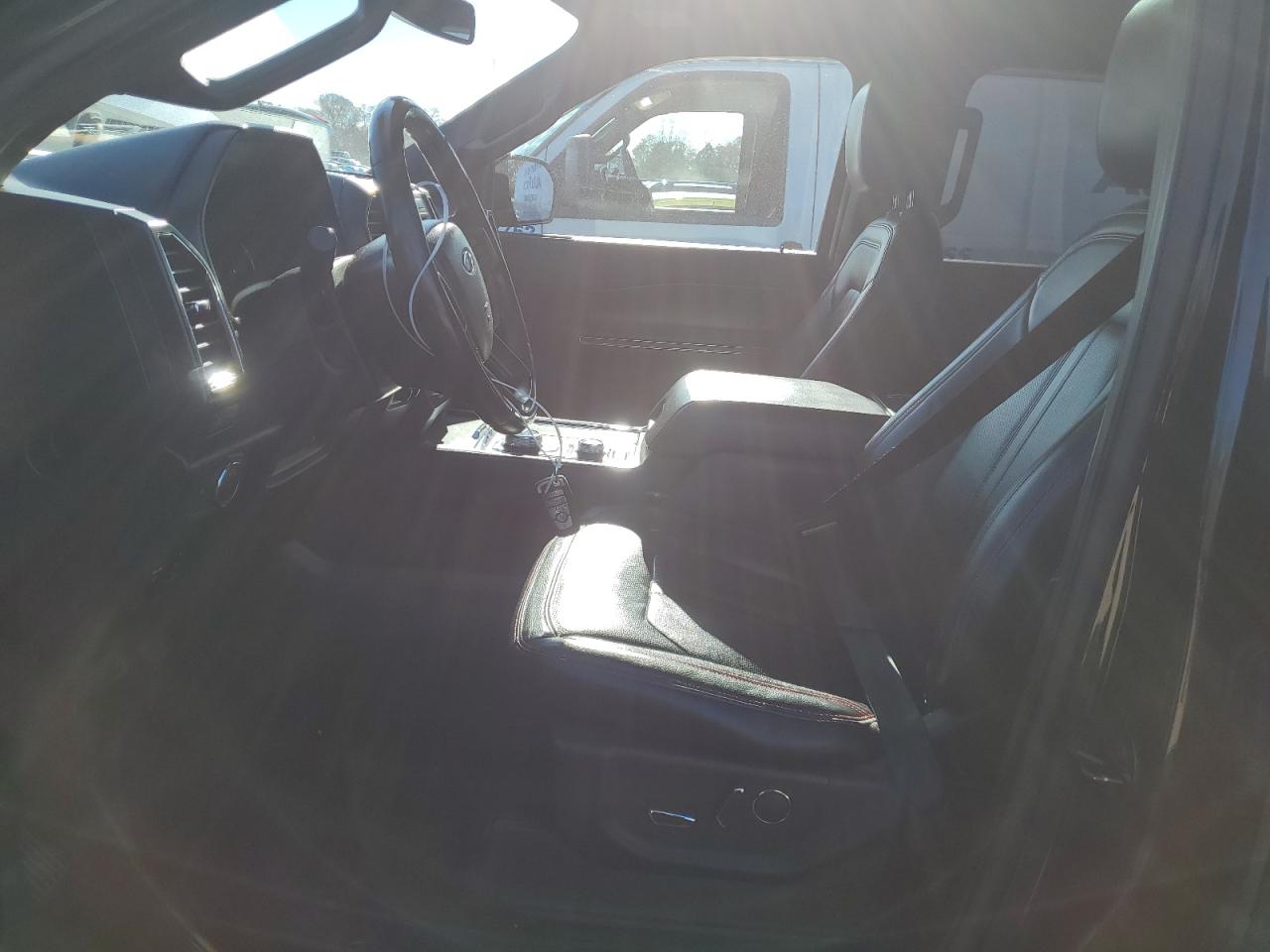 2019 Ford Expedition - Image 7