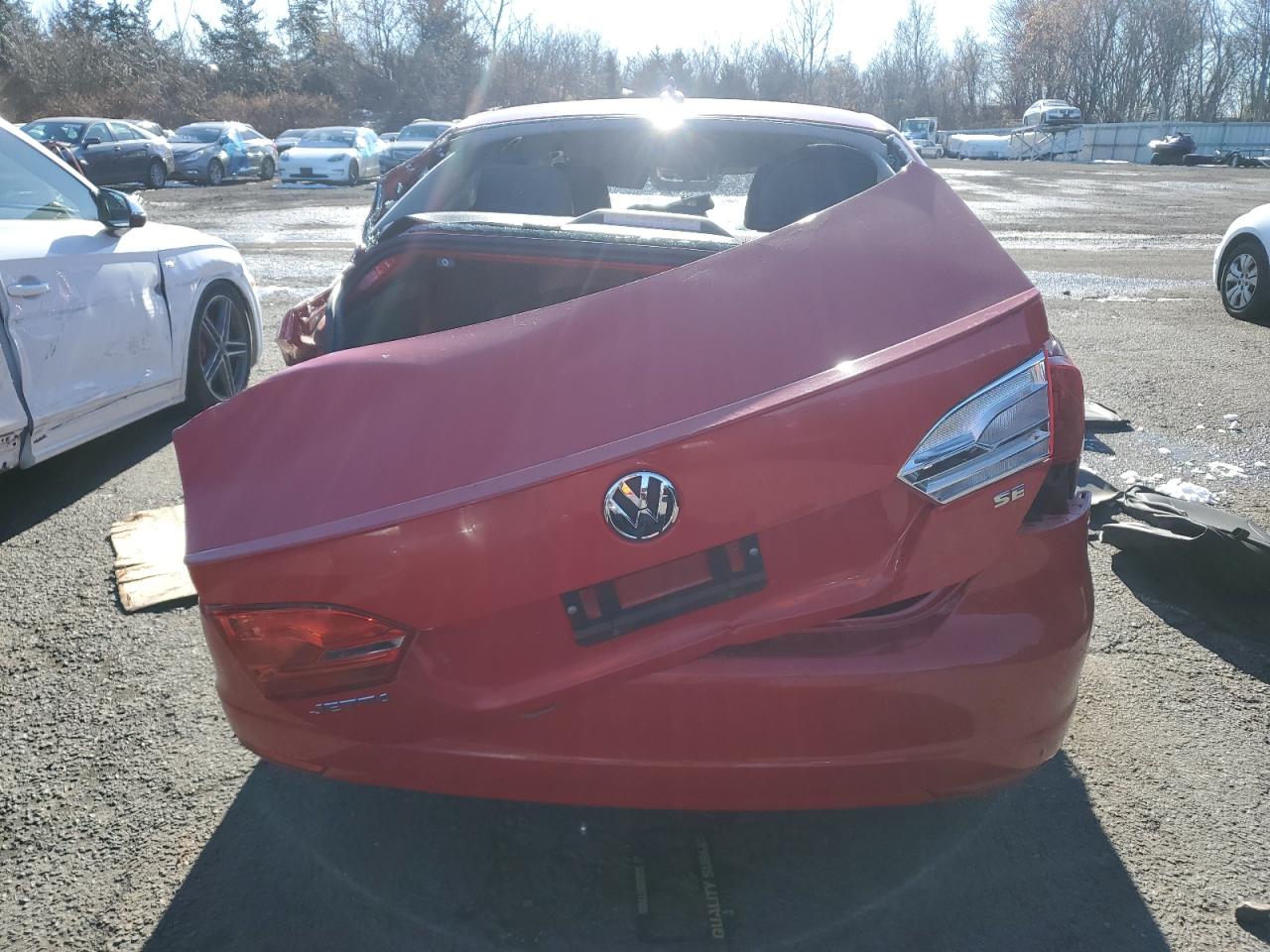 2014 Volkswagen Jetta - Image 6