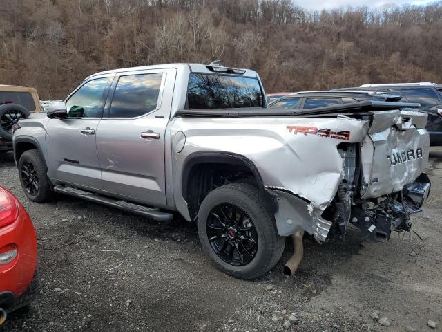  TOYOTA TUNDRA 2023 Серебристый