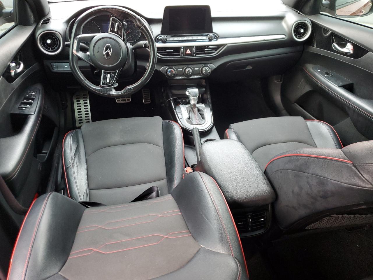 2020 Kia Forte - Image 8