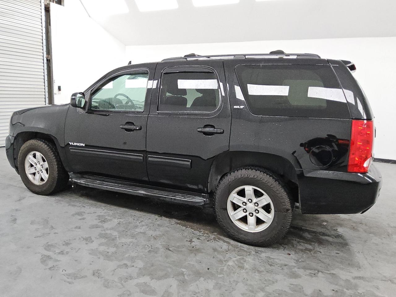 VIN 1GKS1CE0XDR257169 2013 GMC YUKON no.2