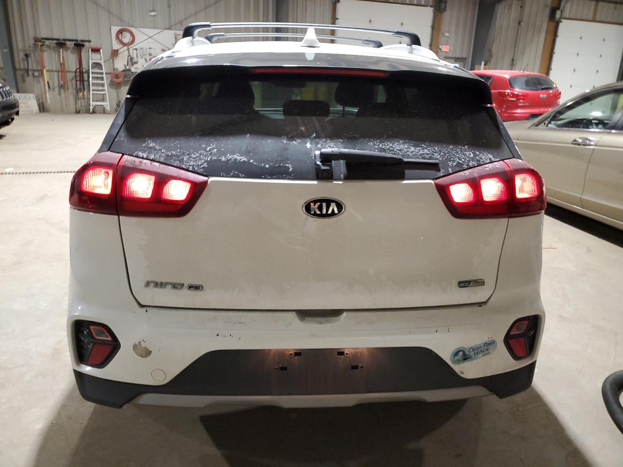 2020 Kia Niro - Image 6