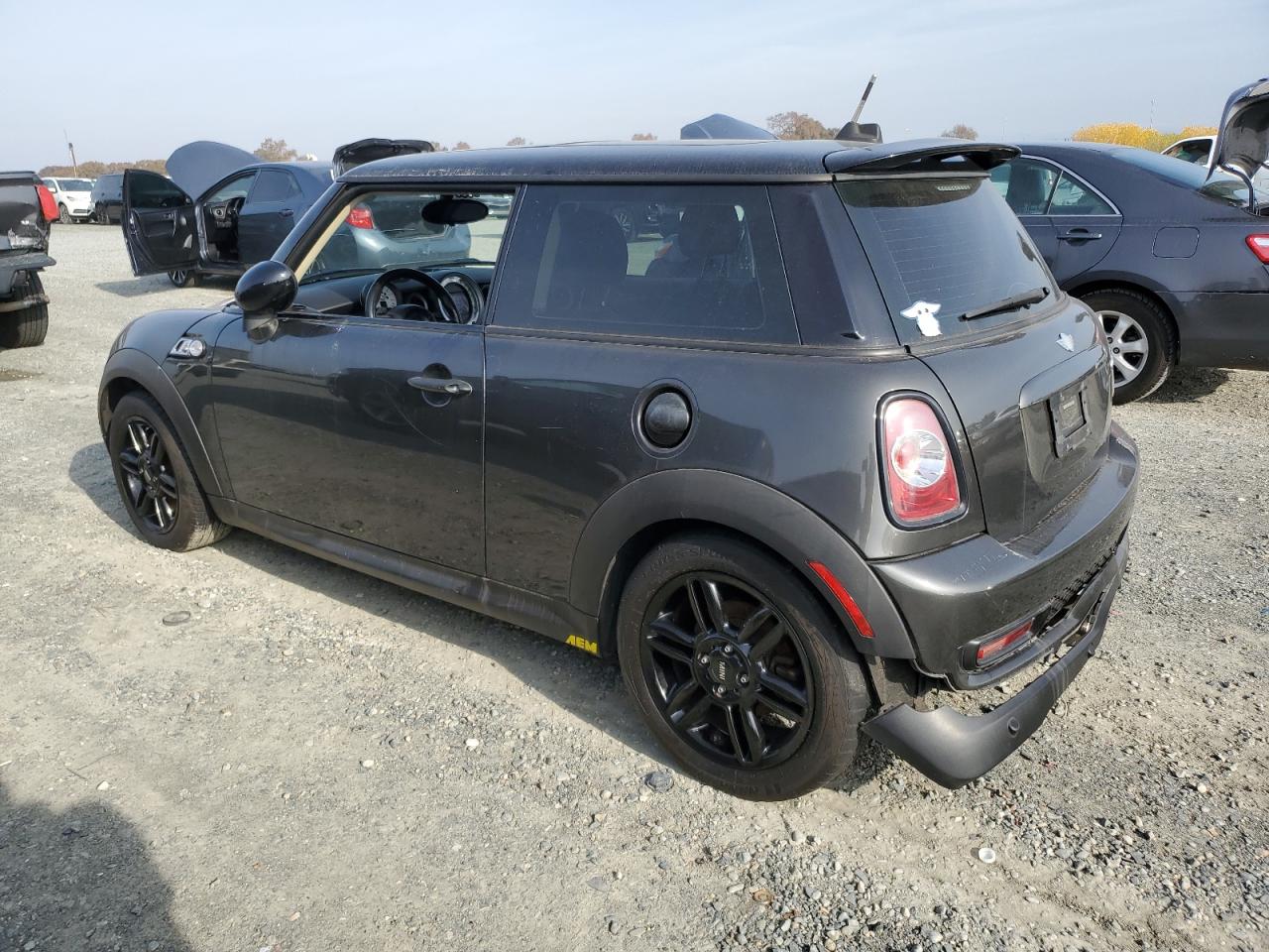 2012 MINI Cooper - Image 2