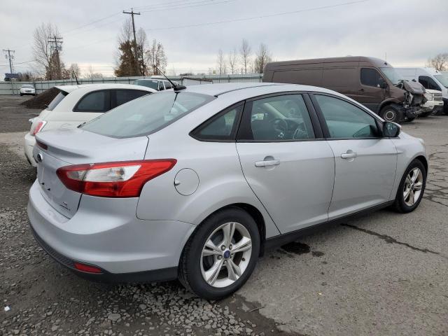 Sedans FORD FOCUS 2014 Silver