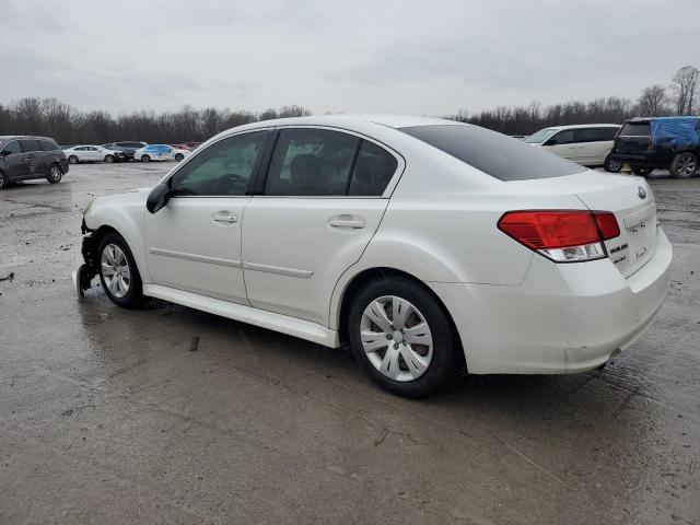  SUBARU LEGACY 2013 Biały