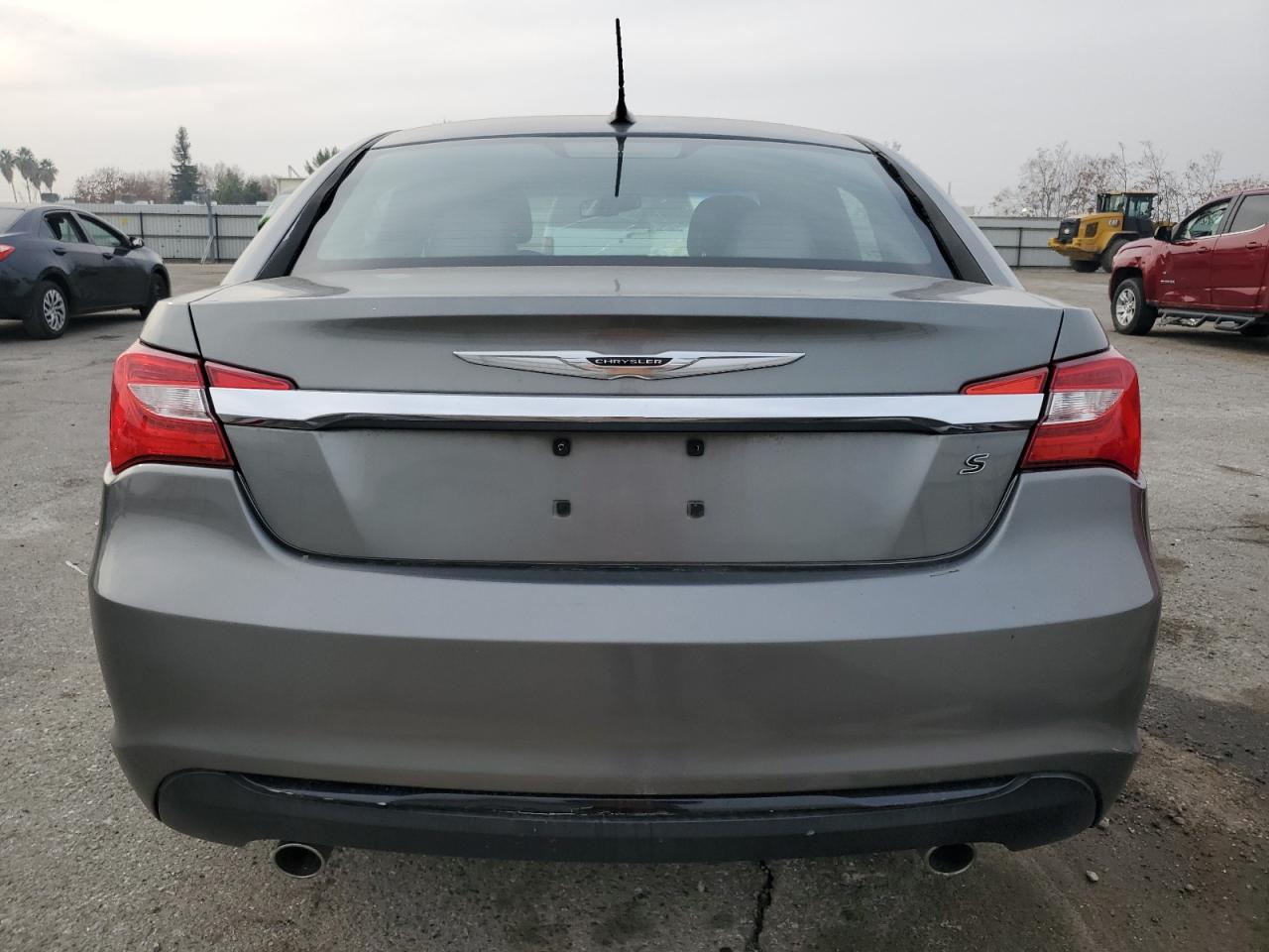 2012 Chrysler 200 Touring VIN: 1C3CCBBG5CN306732 Lot: 51512425