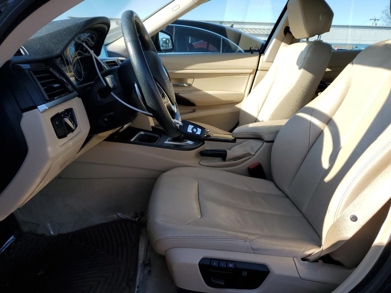 2015 BMW 3er - Image 7