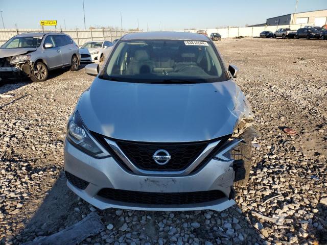  NISSAN SENTRA 2017 Srebrny