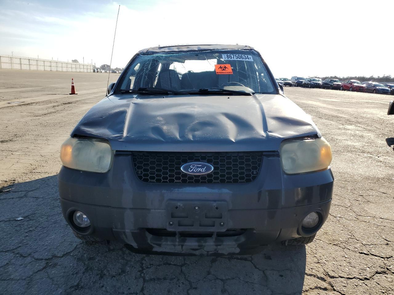 2005 Ford Escape - Image 5