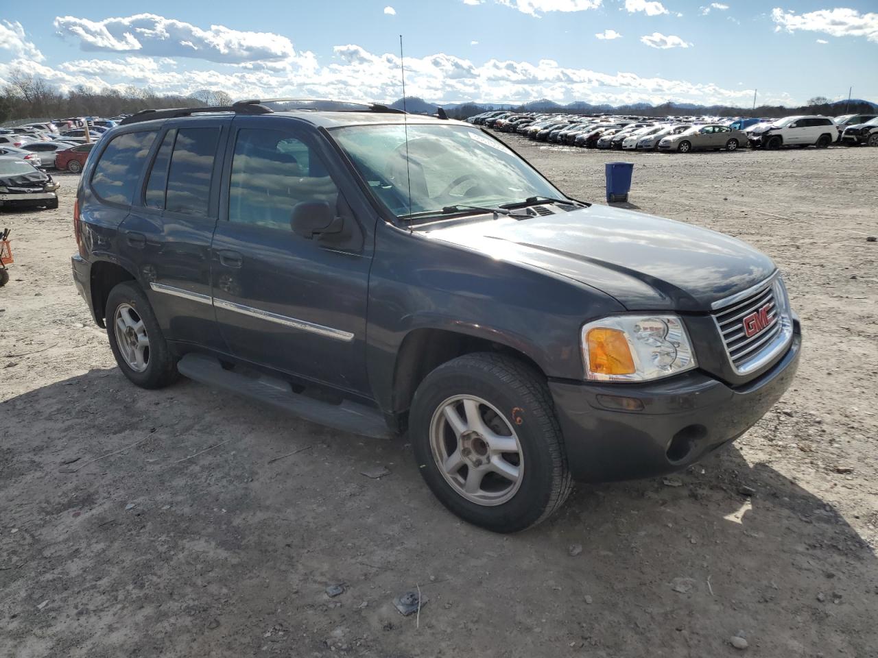 2007 GMC Envoy - Image 4
