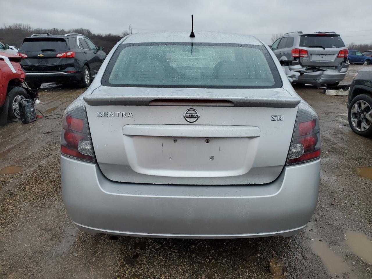 2011 Nissan Sentra - Image 6