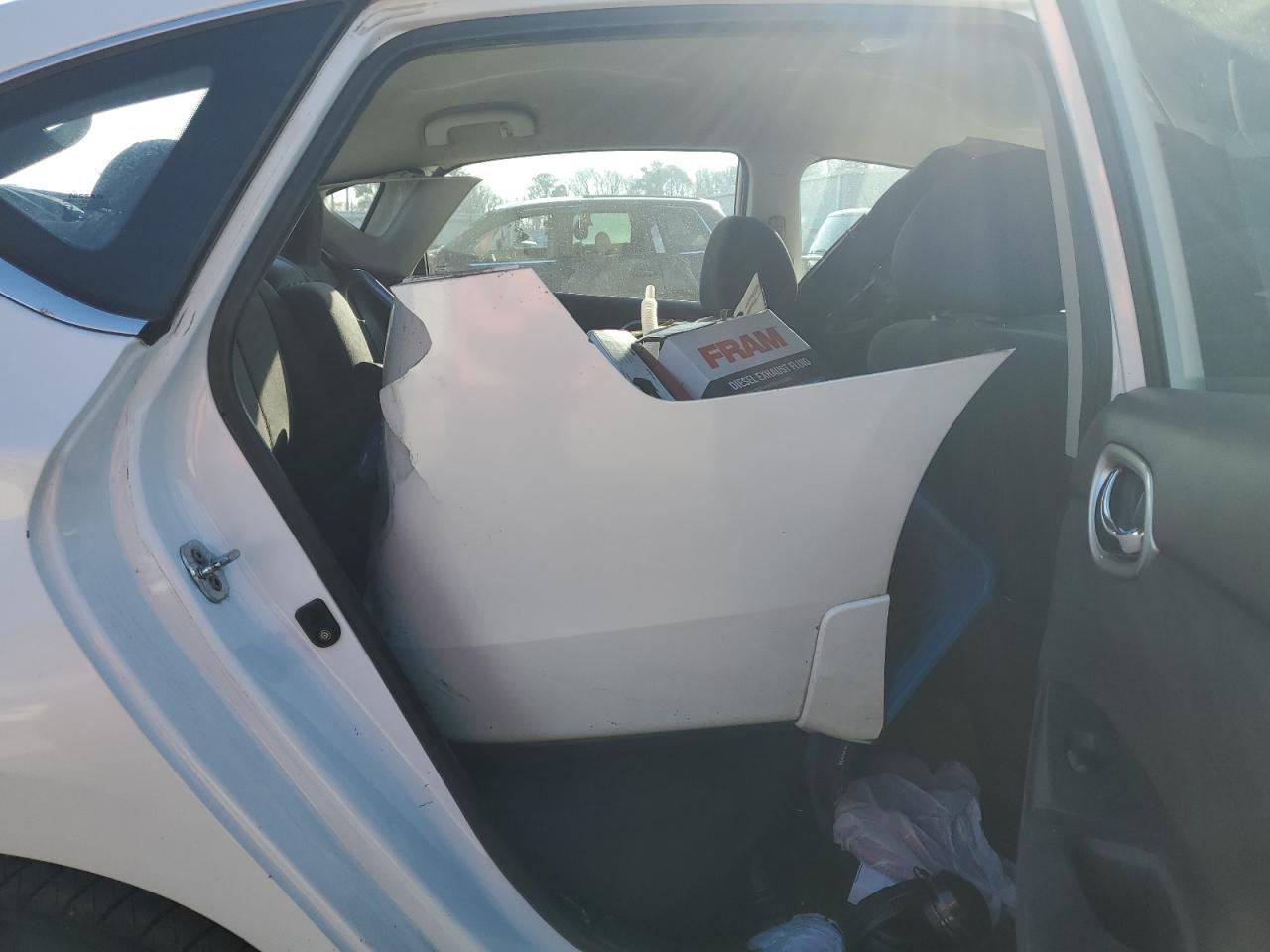 2013 Nissan Sentra - Image 12