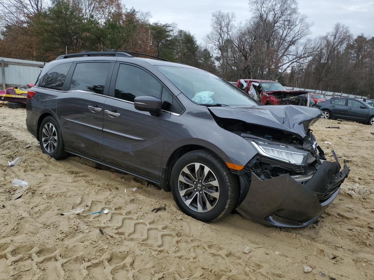 2022 Honda Odyssey - Image 4