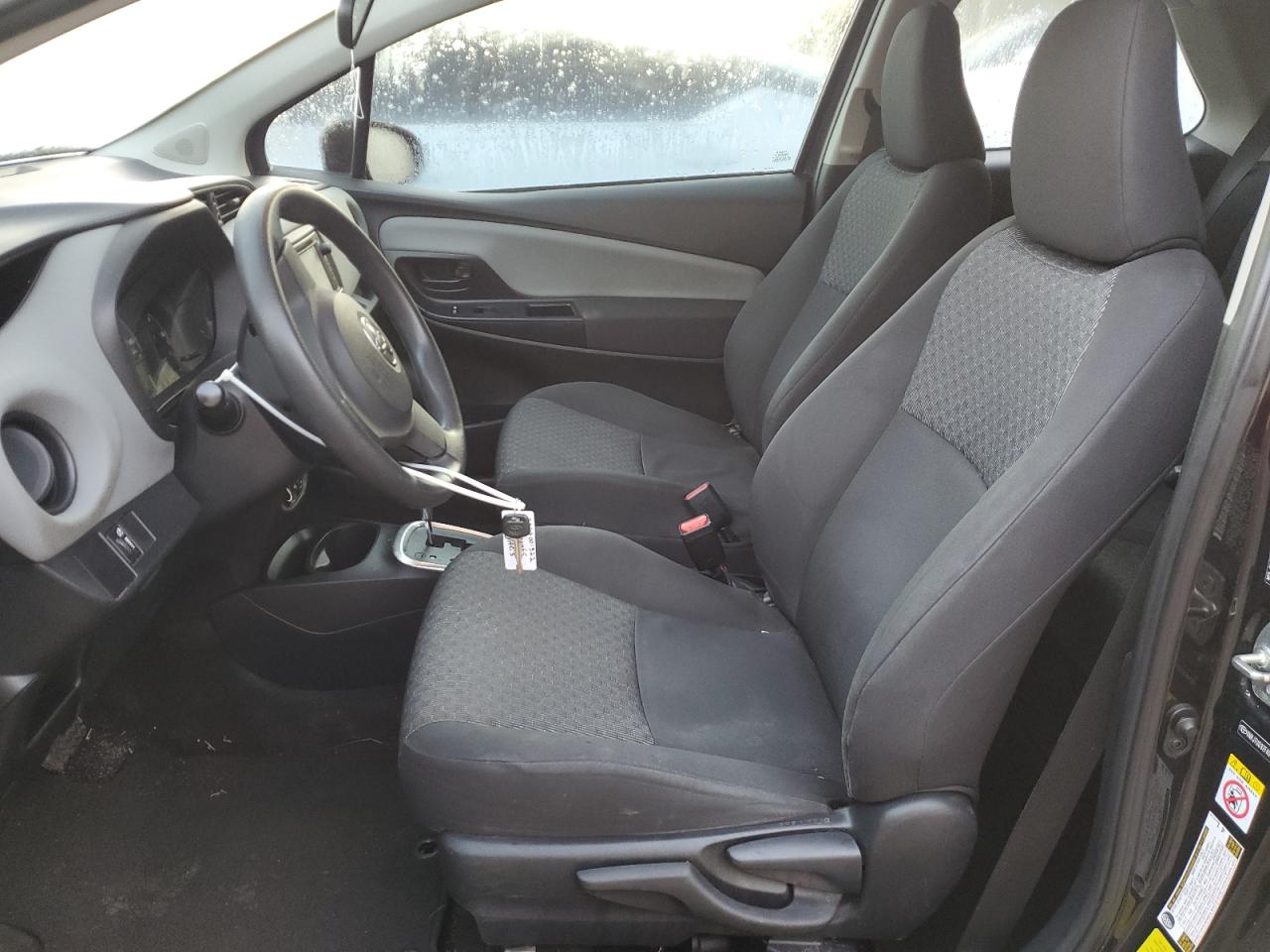 2015 Toyota Yaris - Image 7