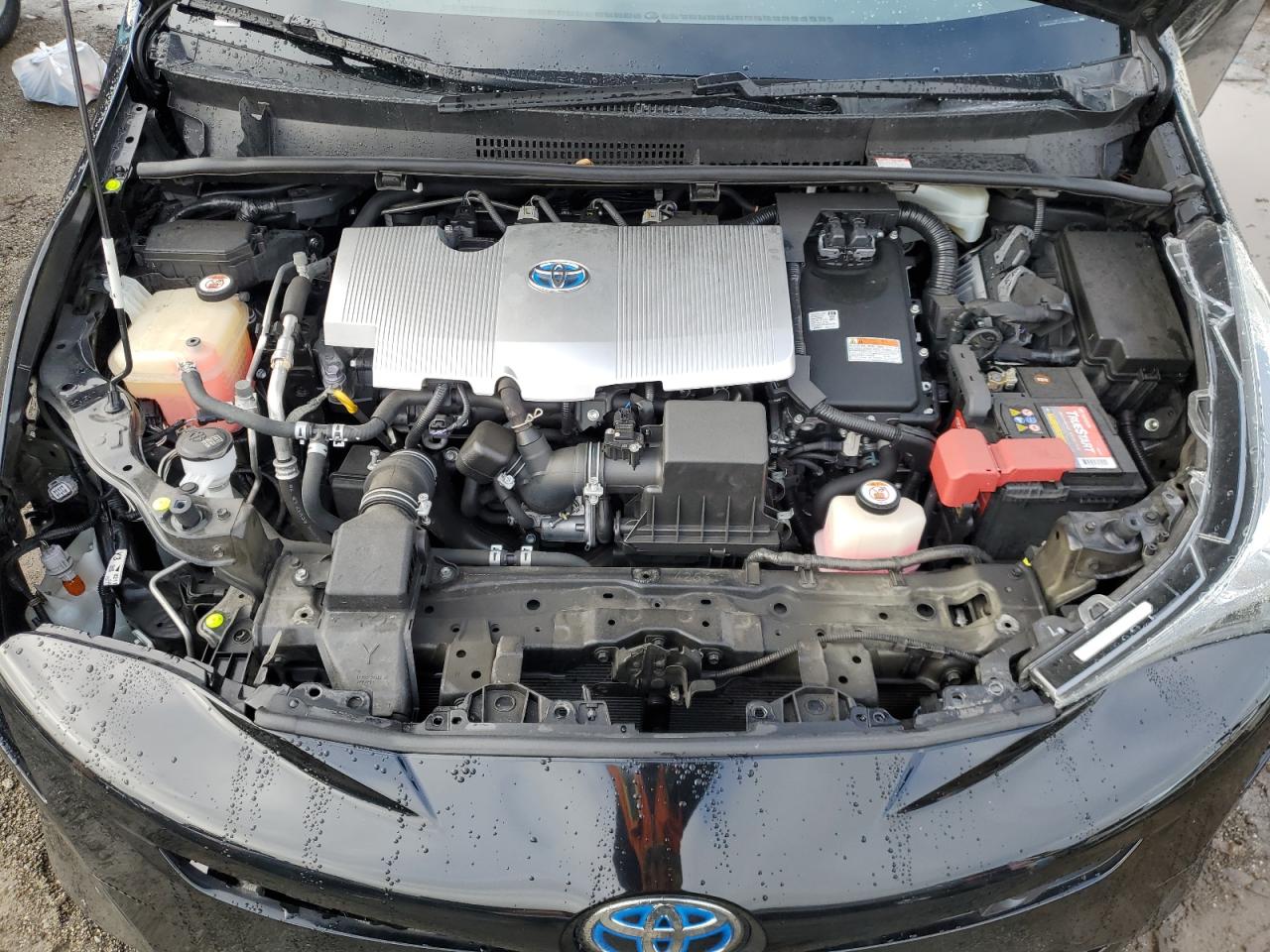 2018 Toyota Prius - Image 11