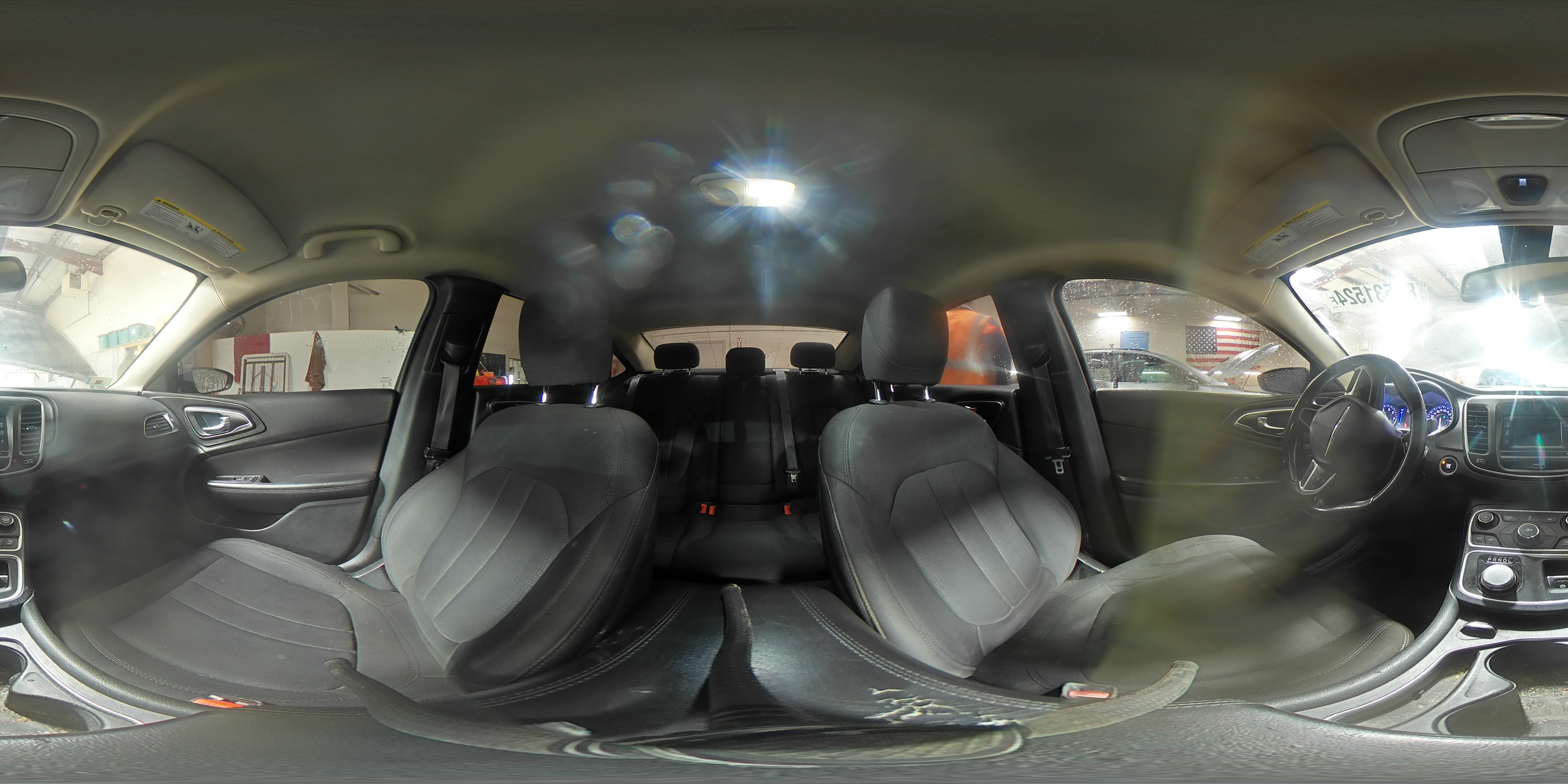 2015 Chrysler 200 - Image 14
