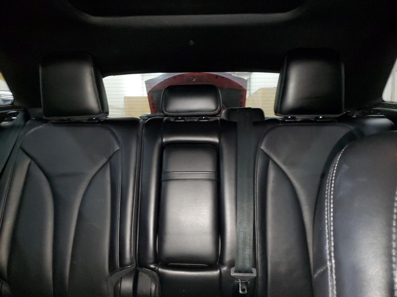2015 Lincoln MKZ - Image 10