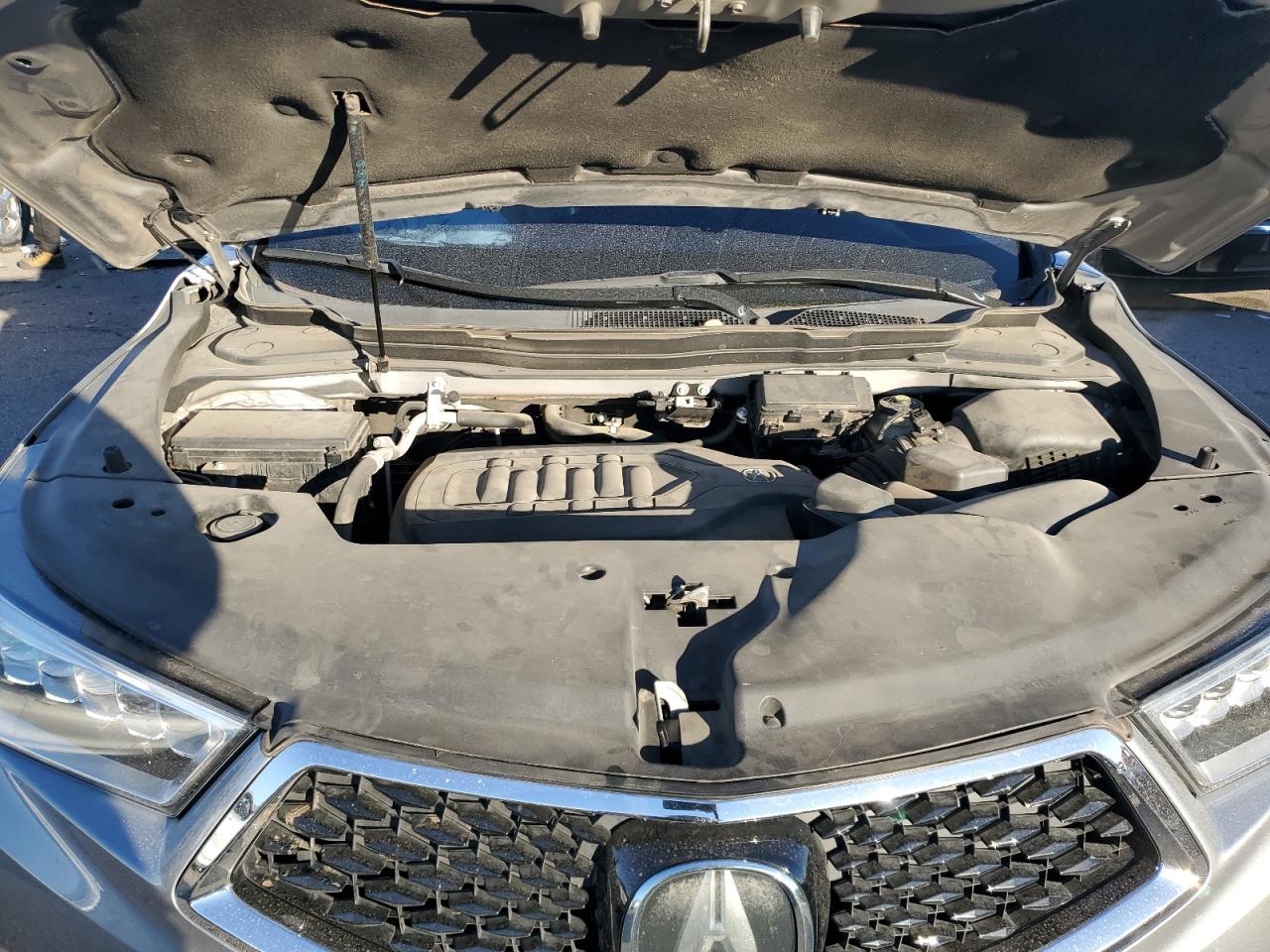 2018 Acura MDX - Image 14