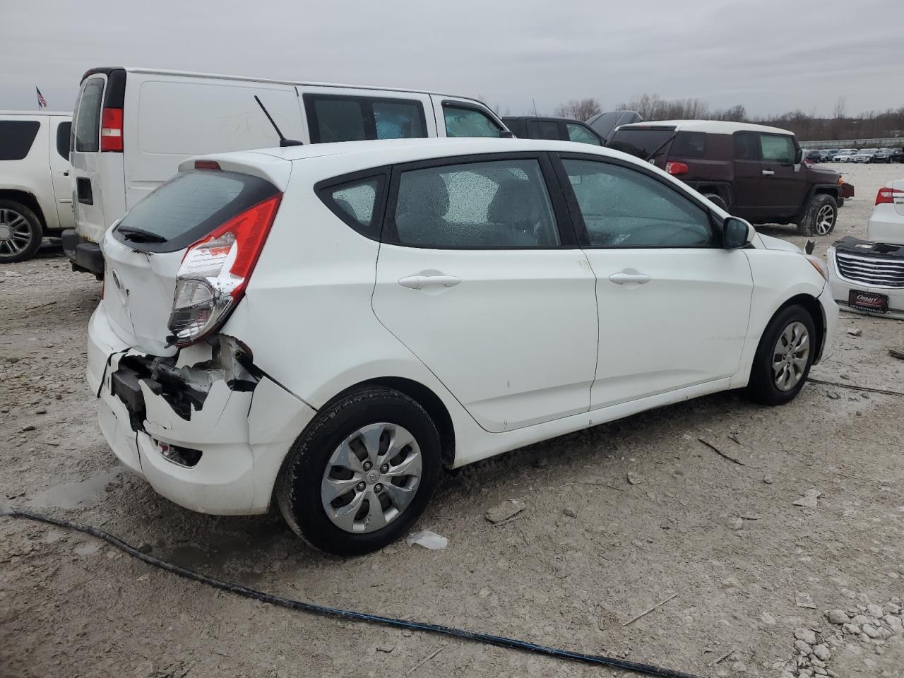 2016 Hyundai Accent - Image 3