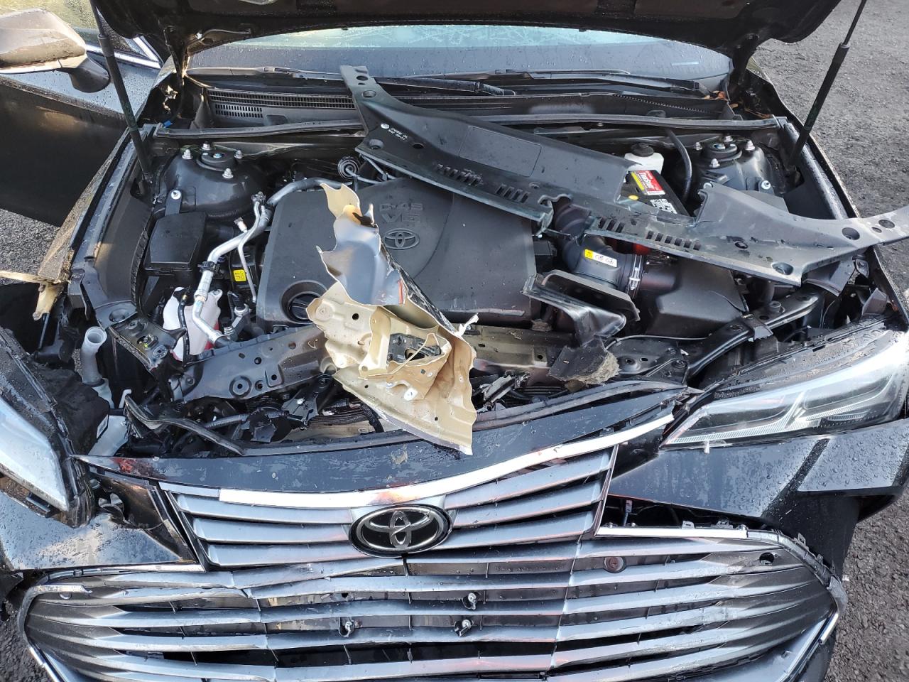 2019 Toyota Avalon - Image 11