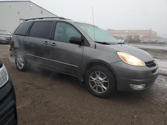 2005 TOYOTA SIENNA LE