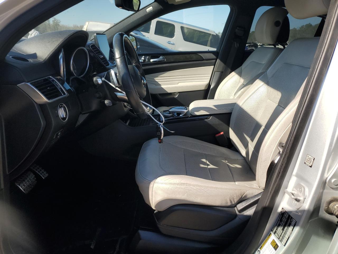 2017 Mercedes-Benz GLE - Image 7