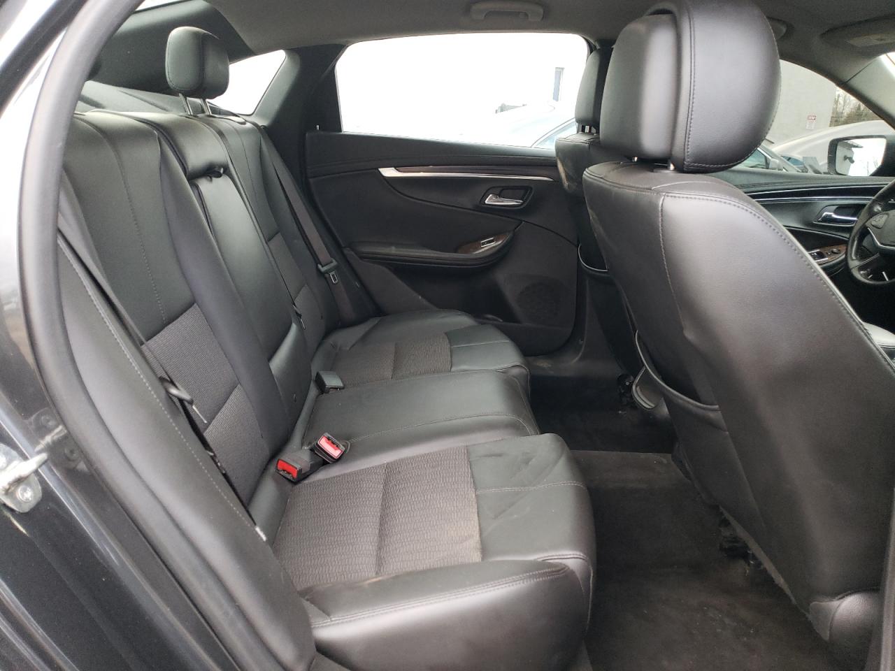 2014 Chevrolet Impala - Image 10