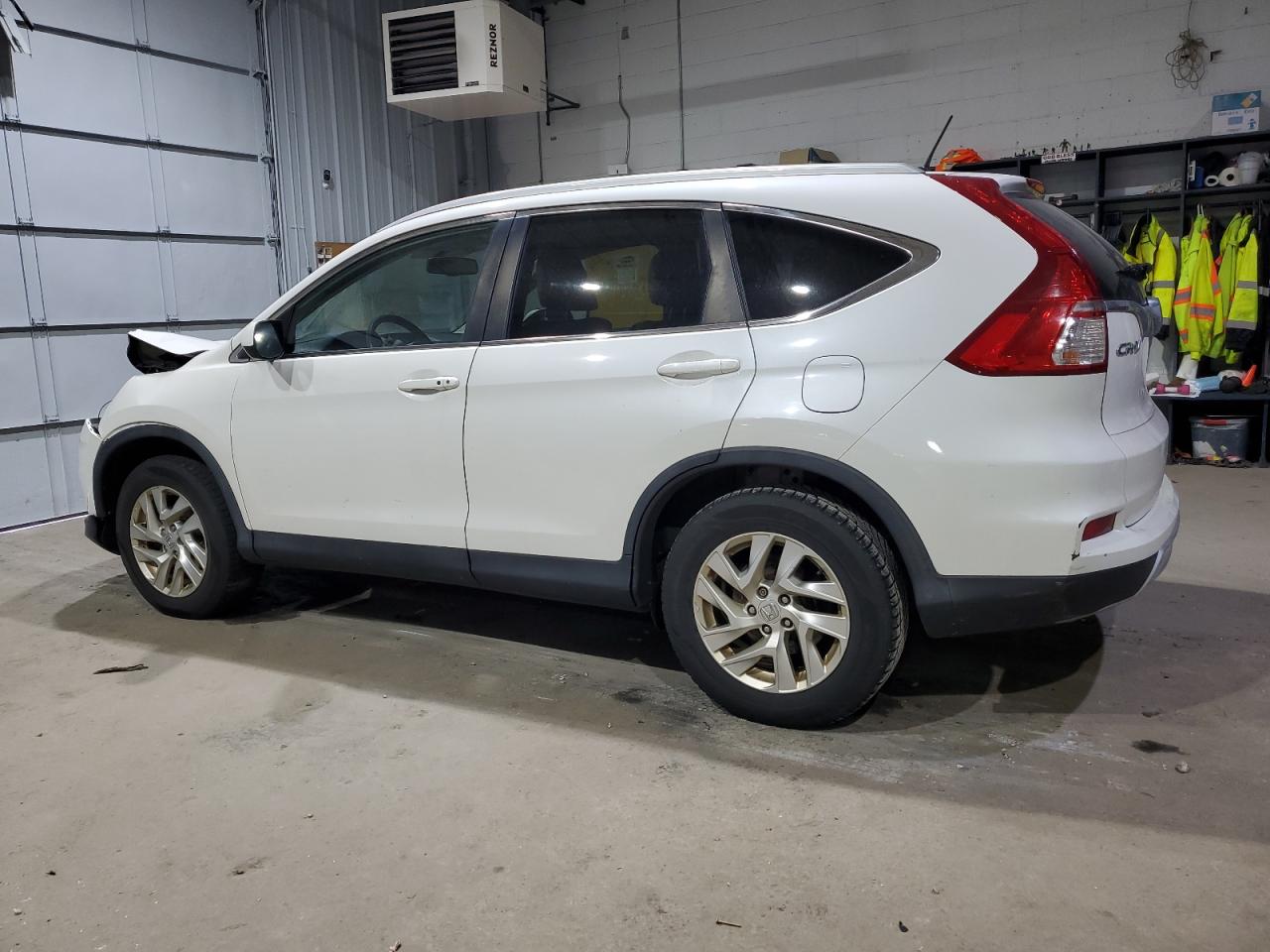 2015 Honda CR-V - Image 2