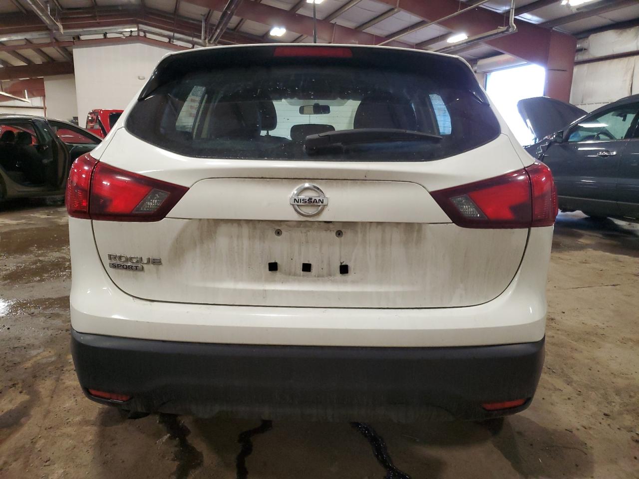 JN1BJ1CP0KW235294 NISSAN ROGUE 2019