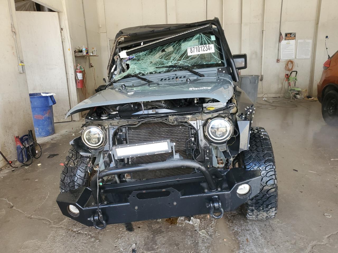 2015 Jeep Wrangler - Image 5