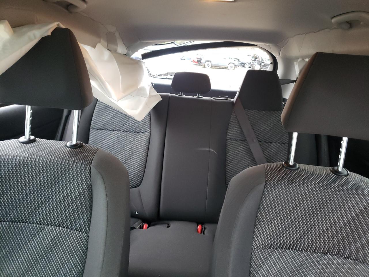 2023 Kia Seltos - Image 10