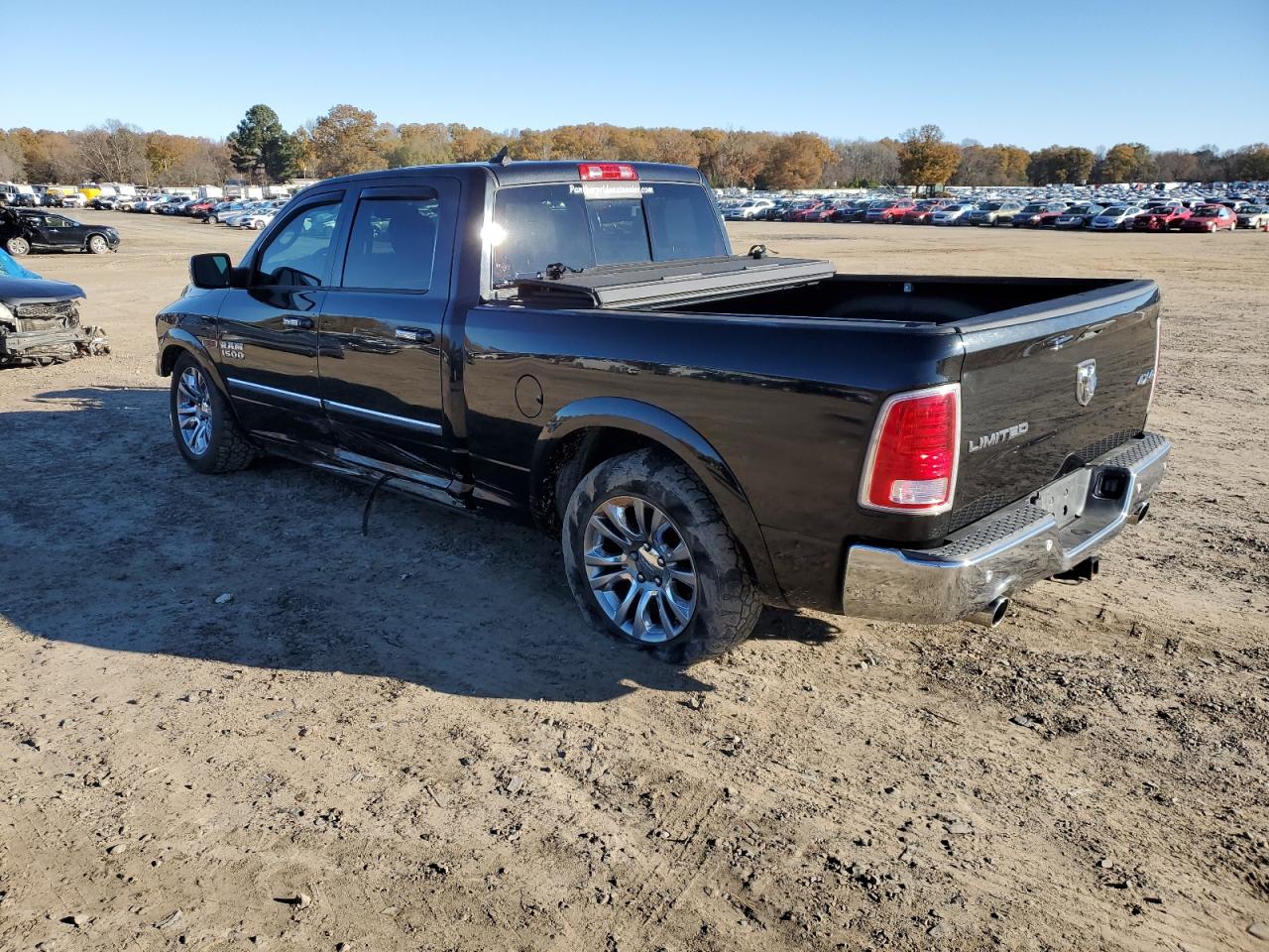 2015 RAM 1500 - Image 2