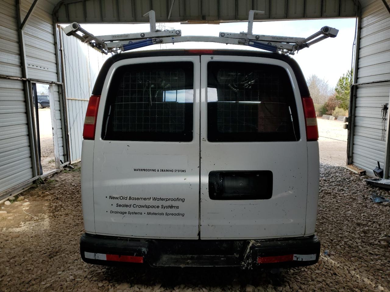 2012 Chevrolet Express - Image 6