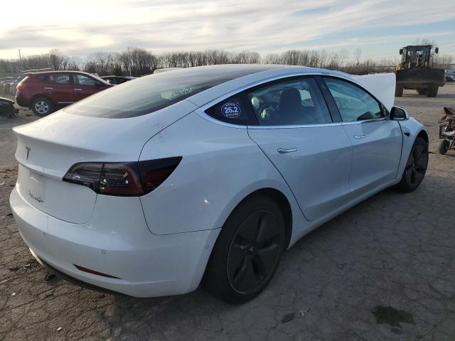  TESLA MODEL 3 2018 Белы