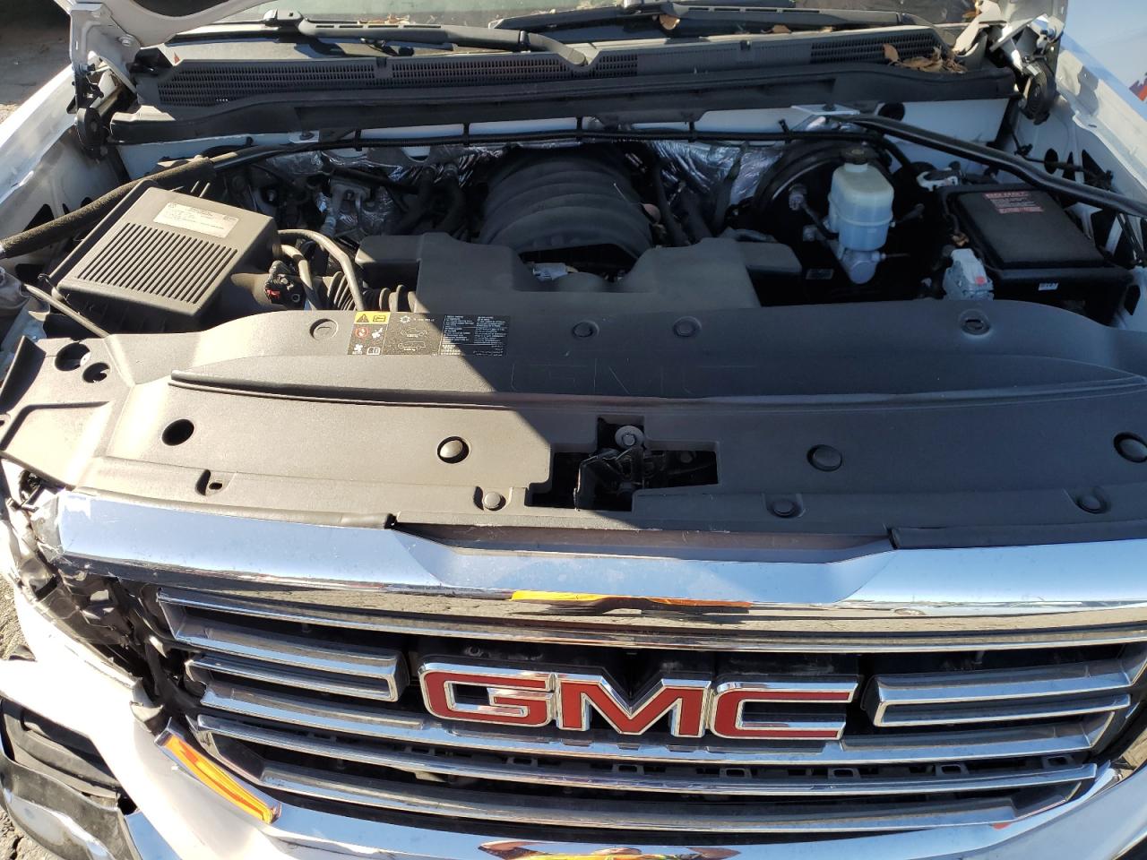 2016 GMC Sierra - Image 12