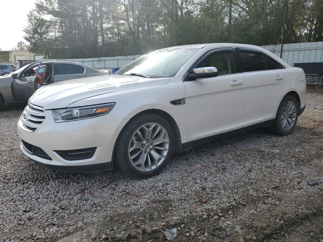 2019 Ford Taurus - Image 1
