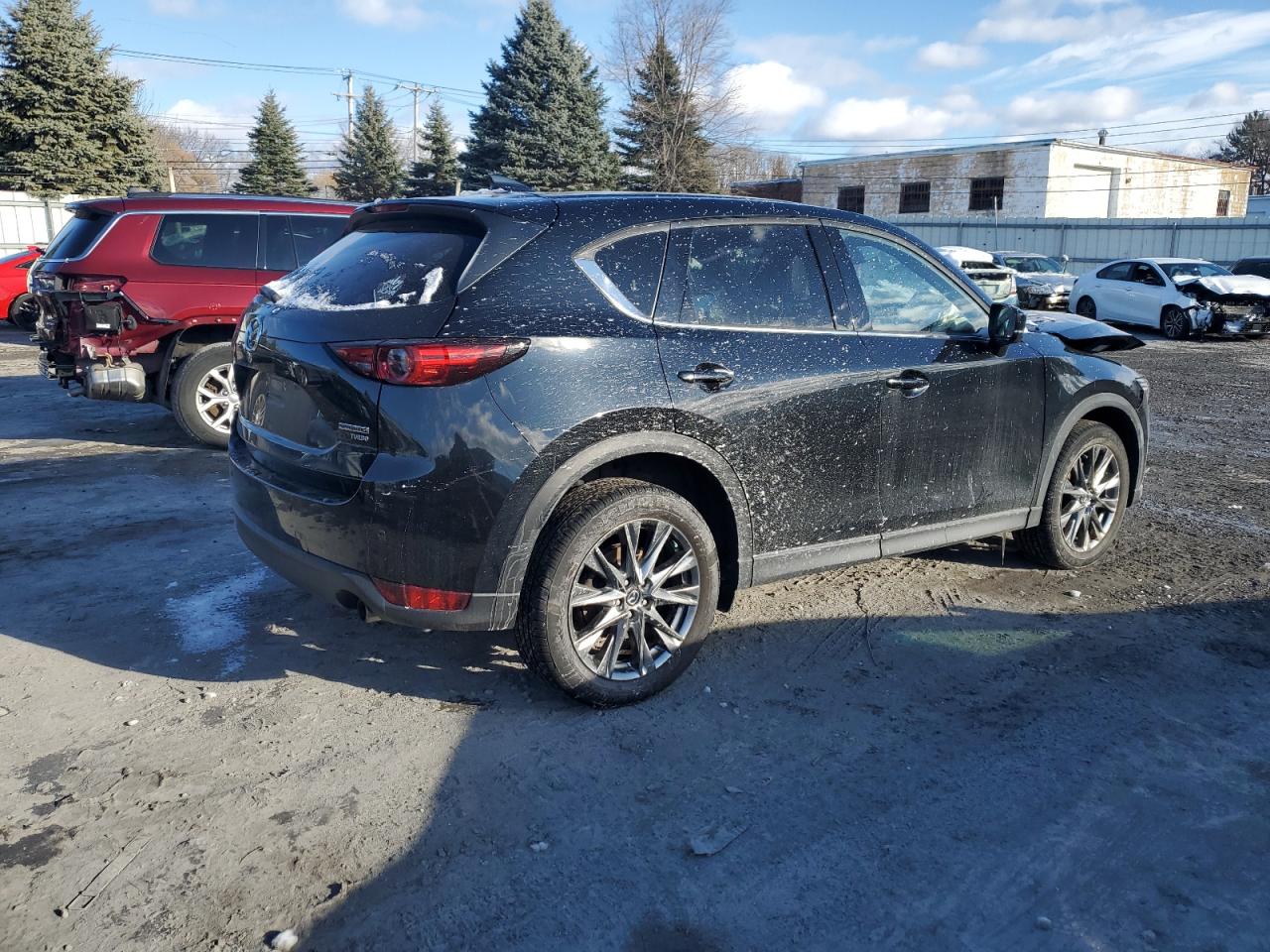 2021 Mazda CX-5 - Image 3