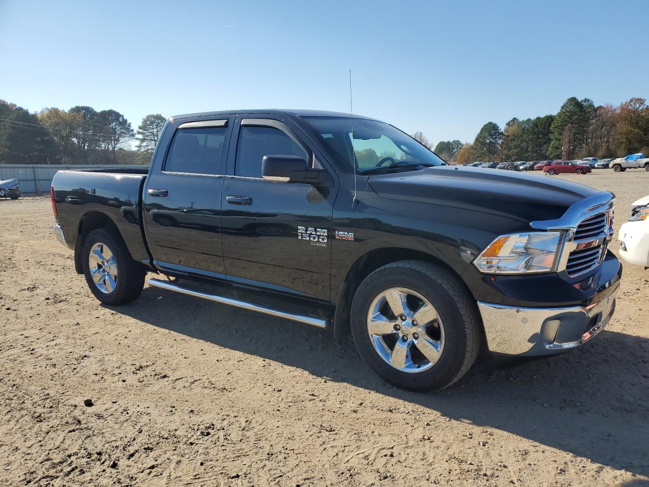 2019 RAM 1500 - Image 4