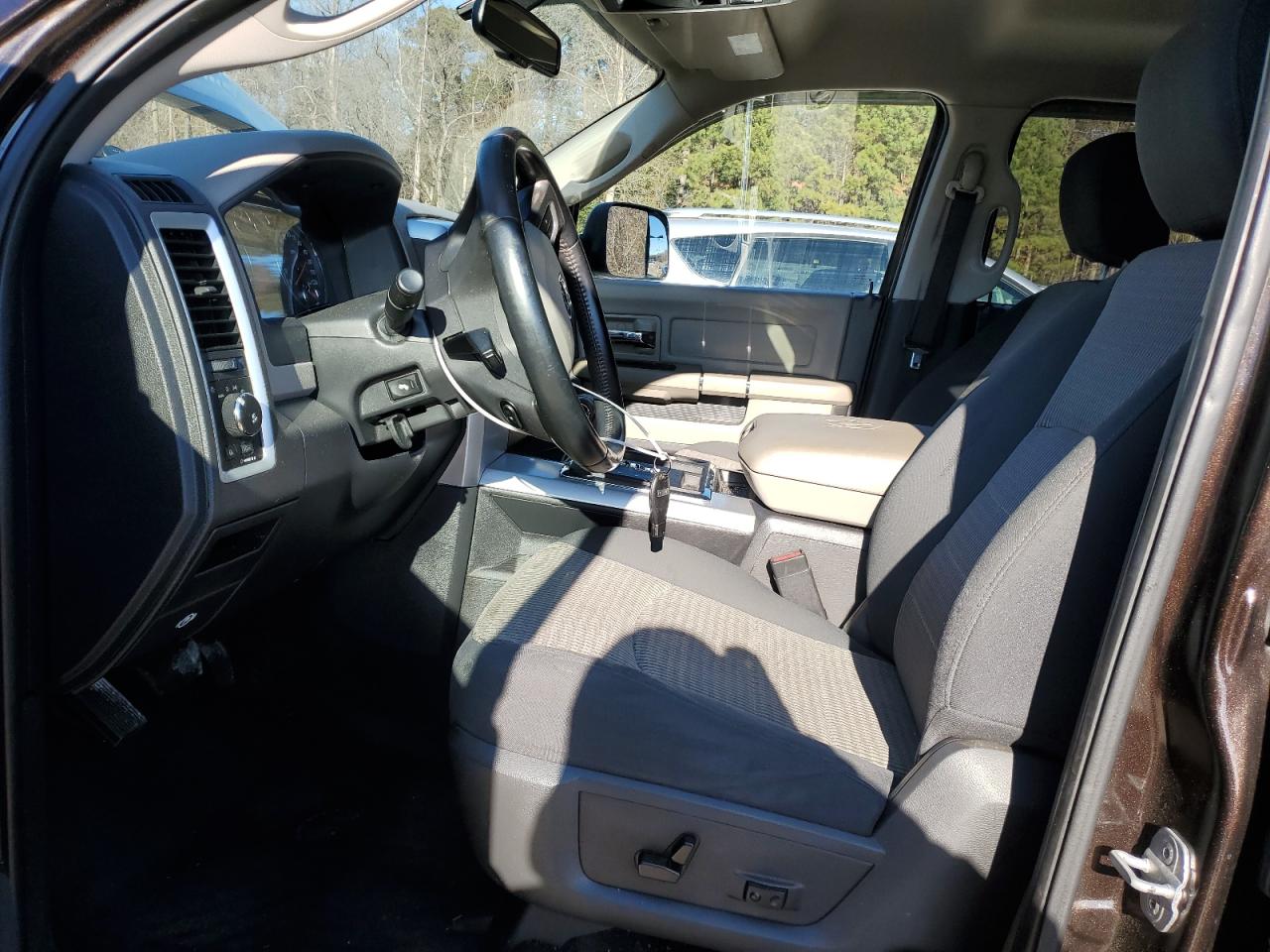 2011 Dodge RAM - Image 7