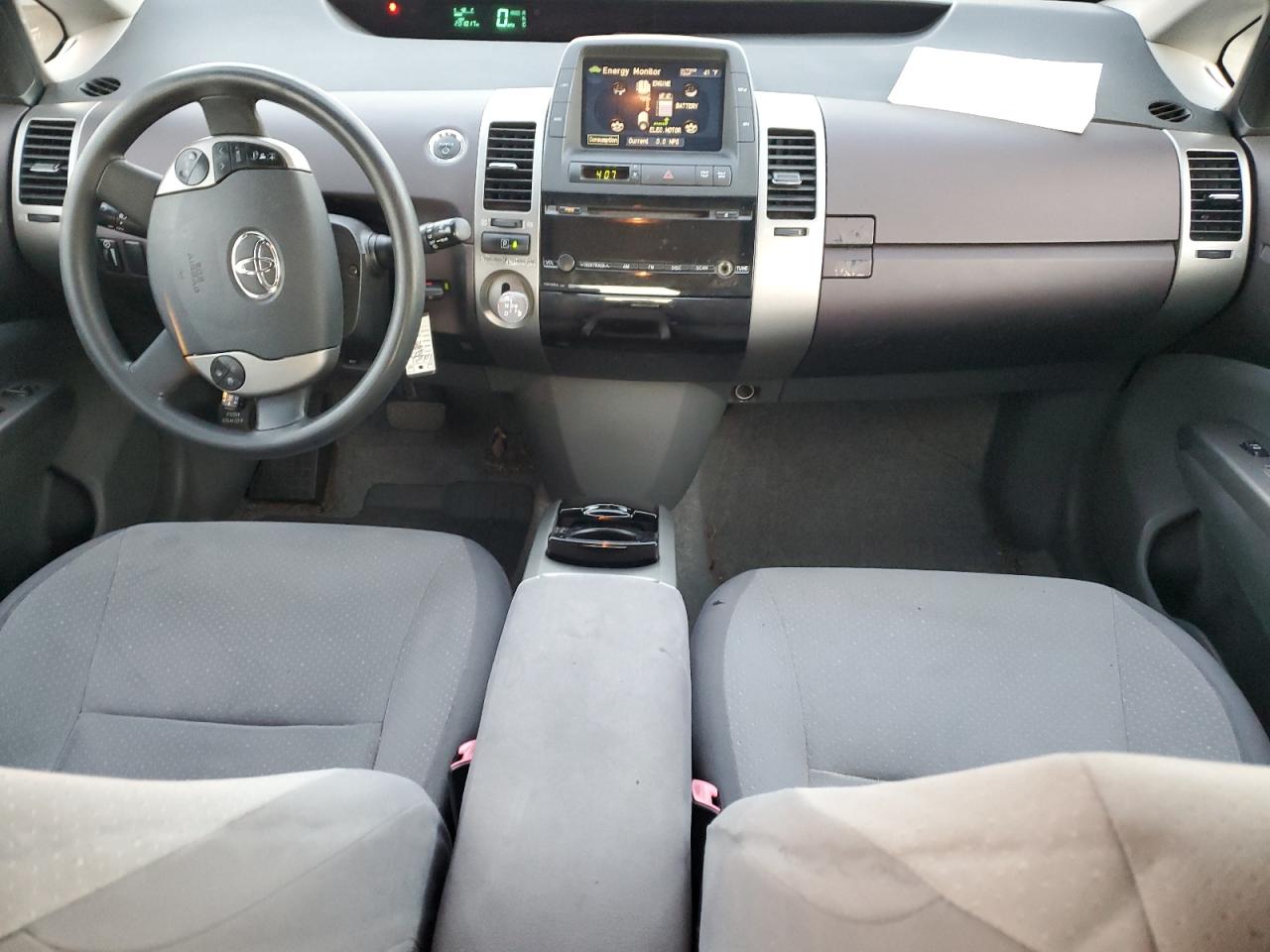2005 Toyota Prius - Image 8