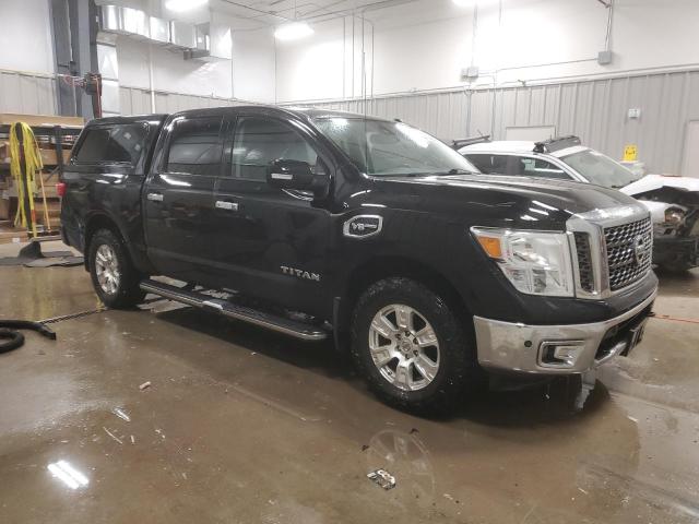  NISSAN TITAN 2017 Черный