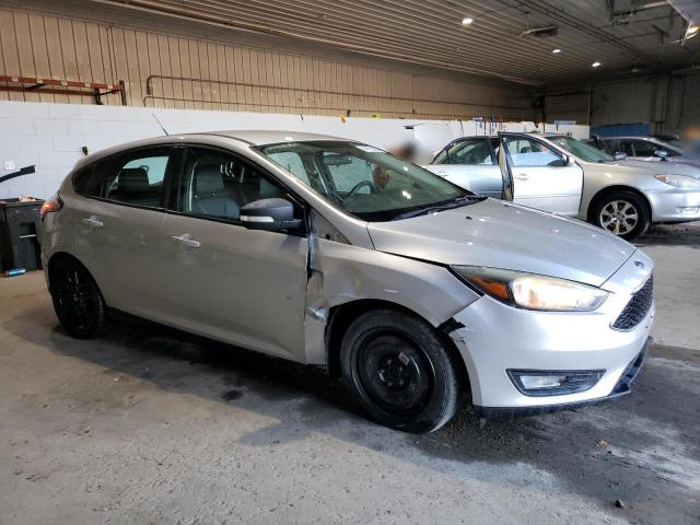 Hatchbacks FORD FOCUS 2016 Srebrny