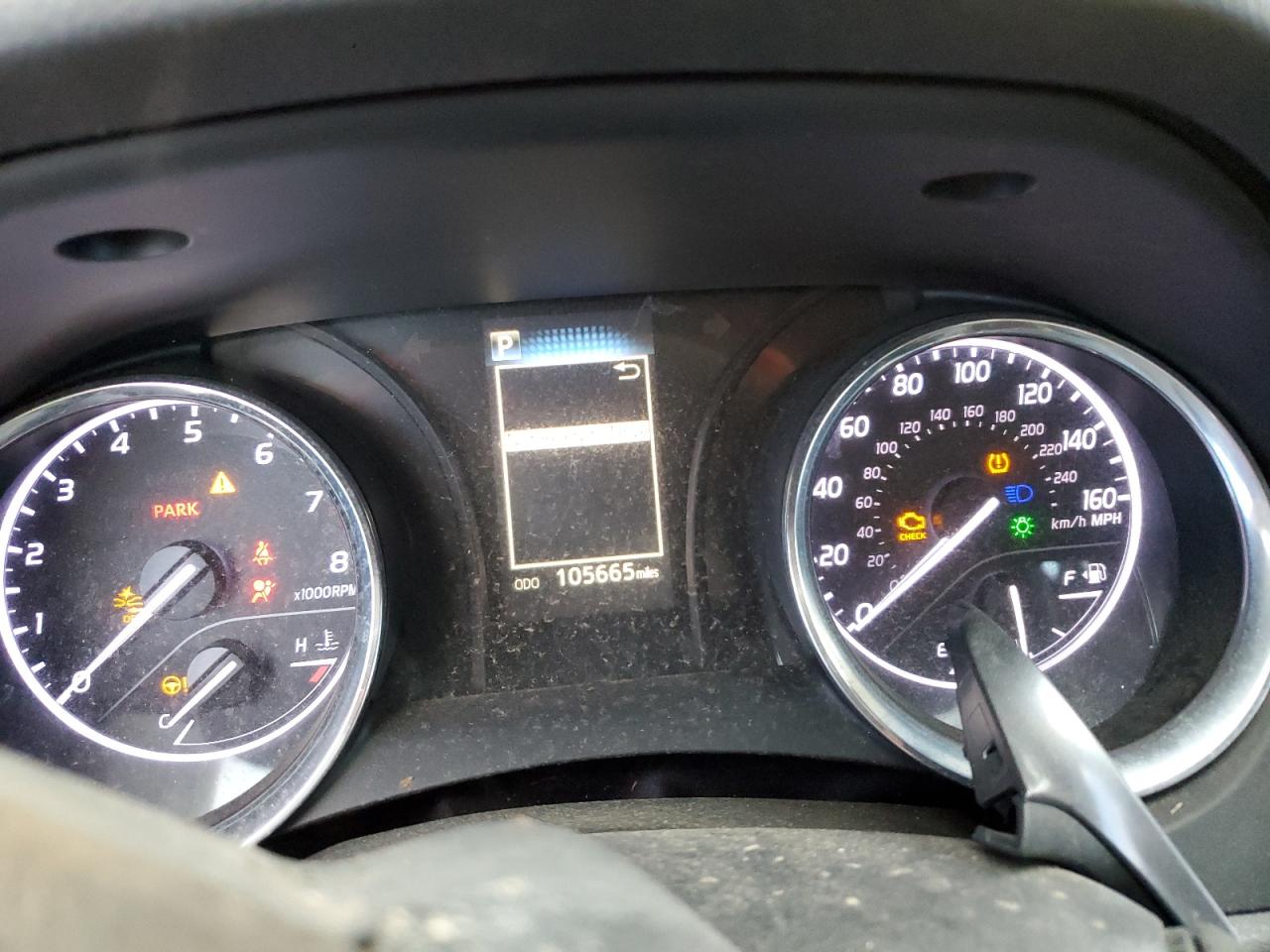 2019 Toyota Camry - Image 9