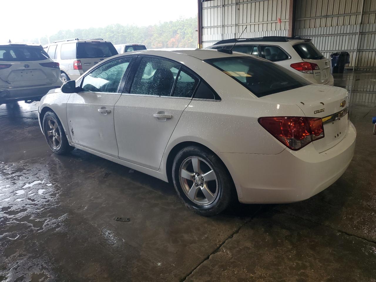 VIN 1G1PE5SB9G7121602 2016 CHEVROLET CRUZE no.2