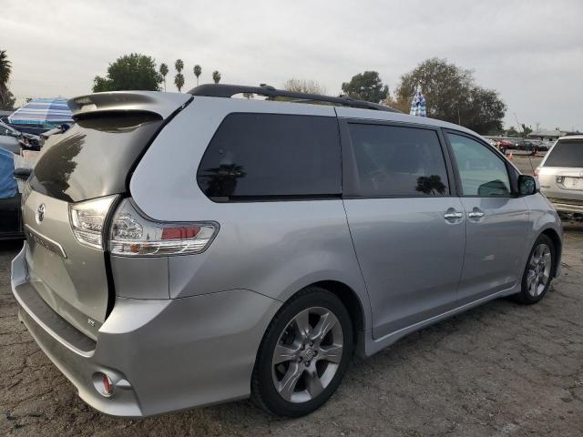  TOYOTA SIENNA 2014 Сріблястий