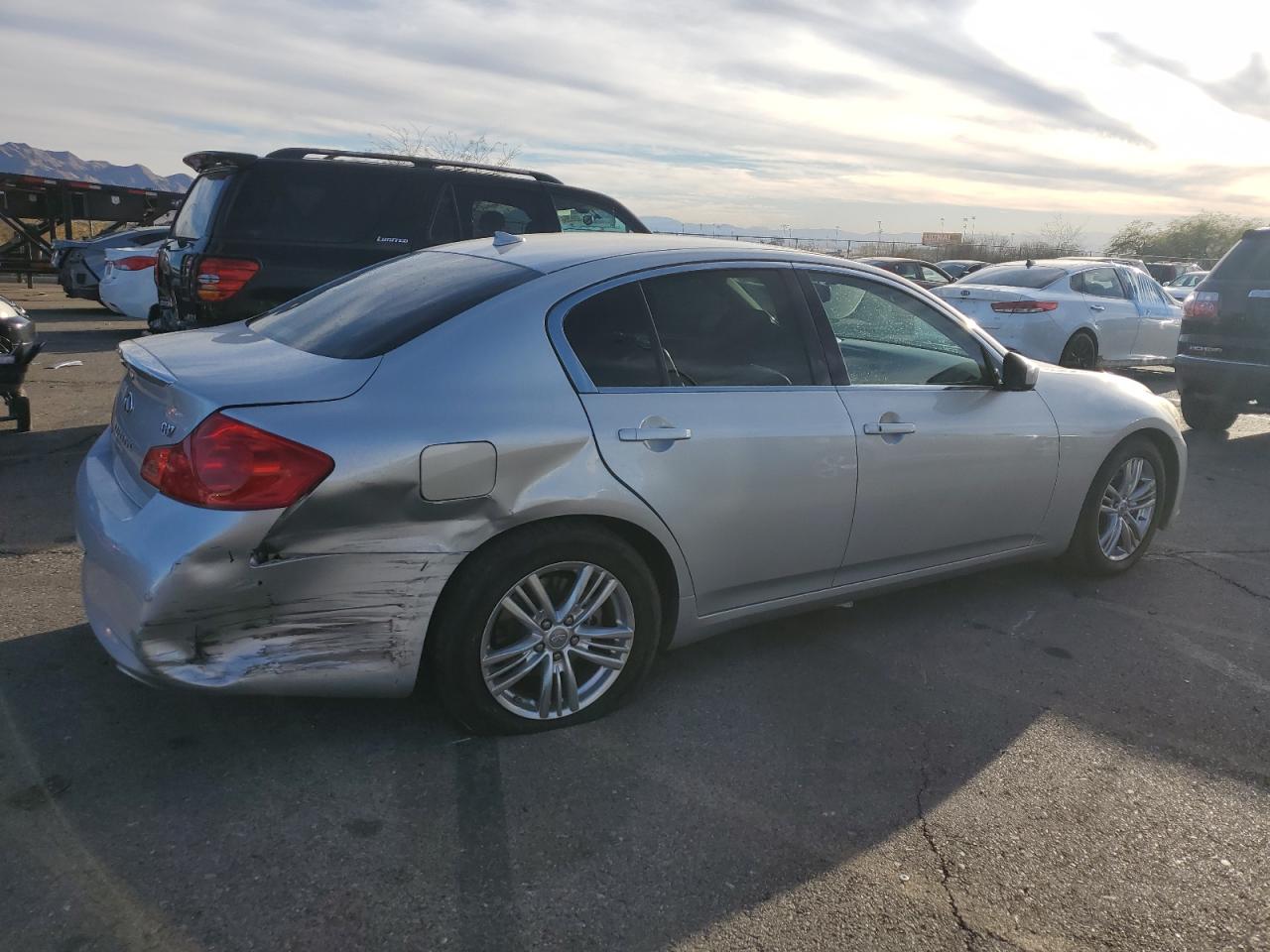 2010 Infiniti G - Image 3