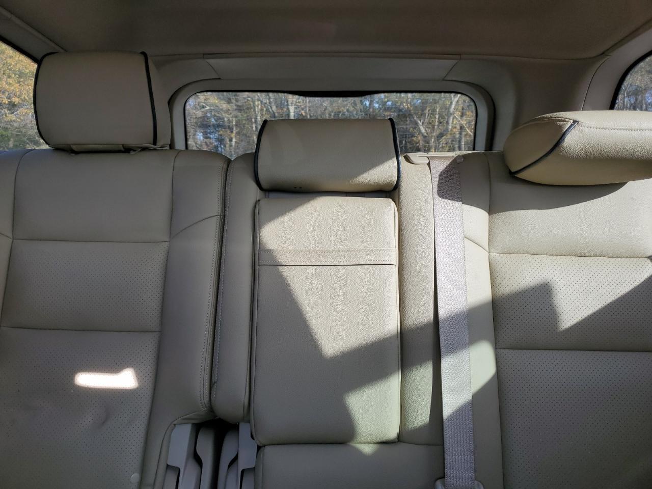 2019 Jeep Grand Cherokee - Image 10
