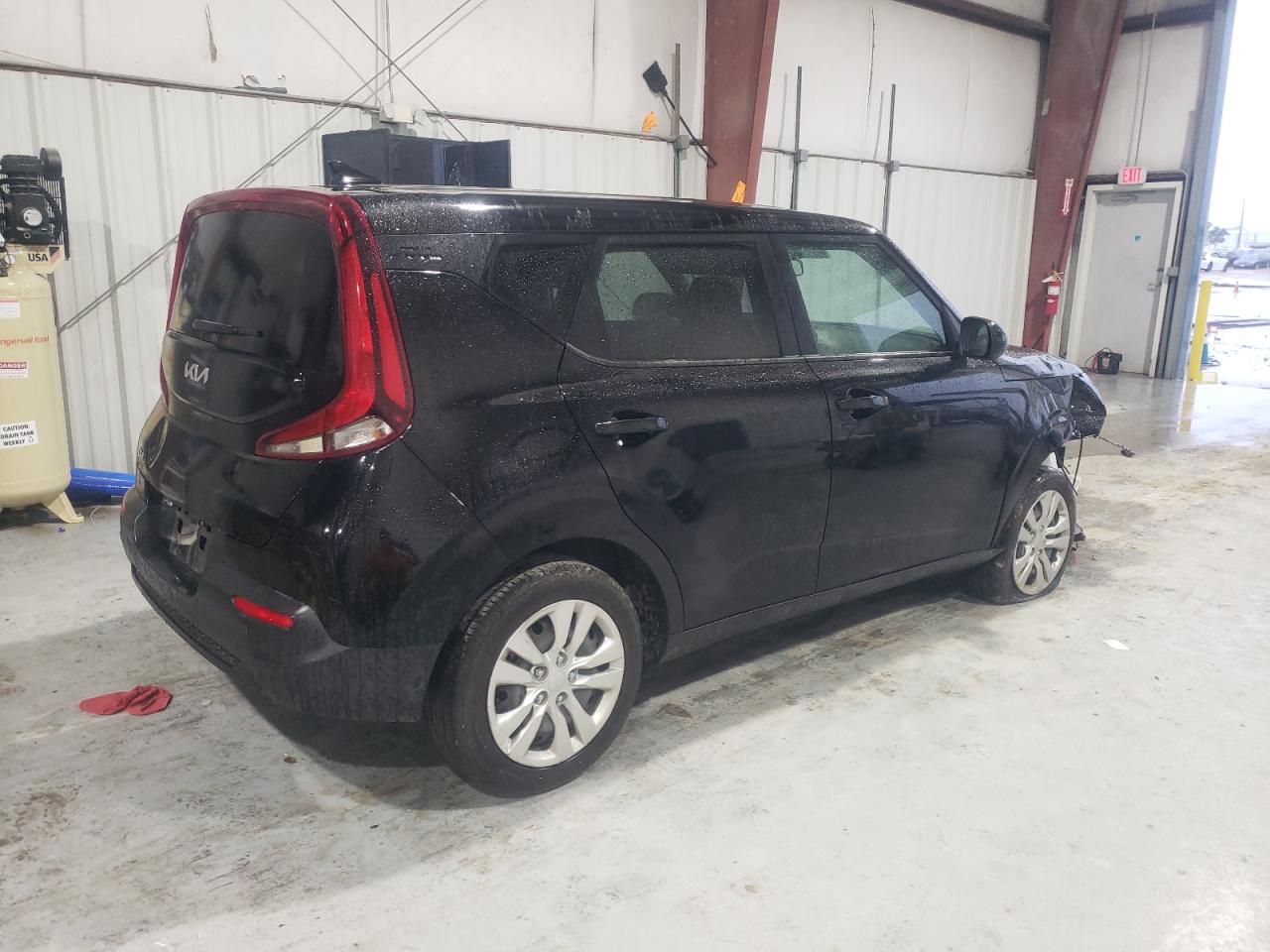2022 Kia Soul - Image 3