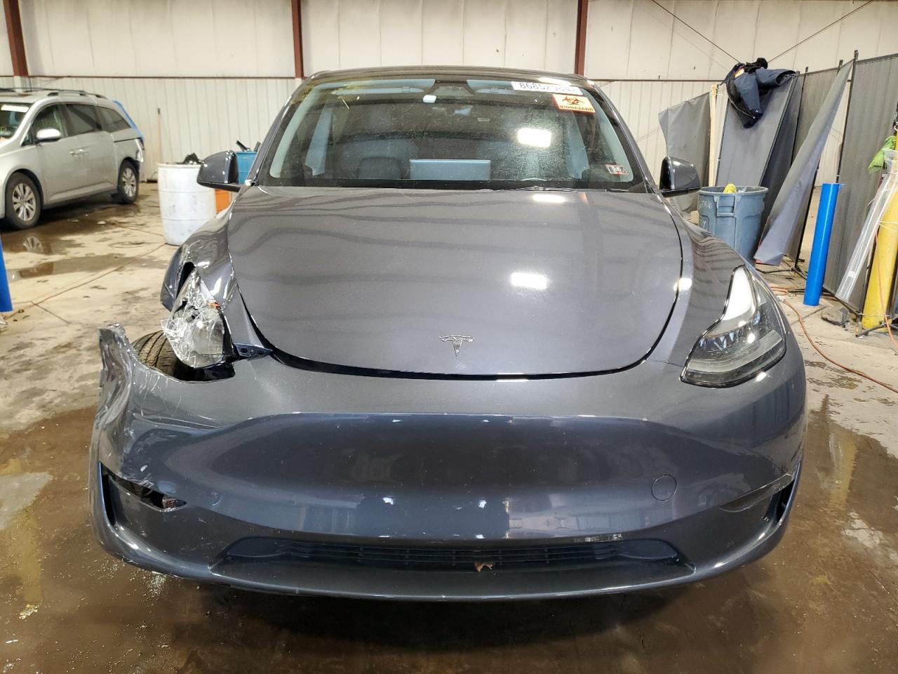 VIN 7SAYGAEE3PF794726 2023 TESLA MODEL Y no.5