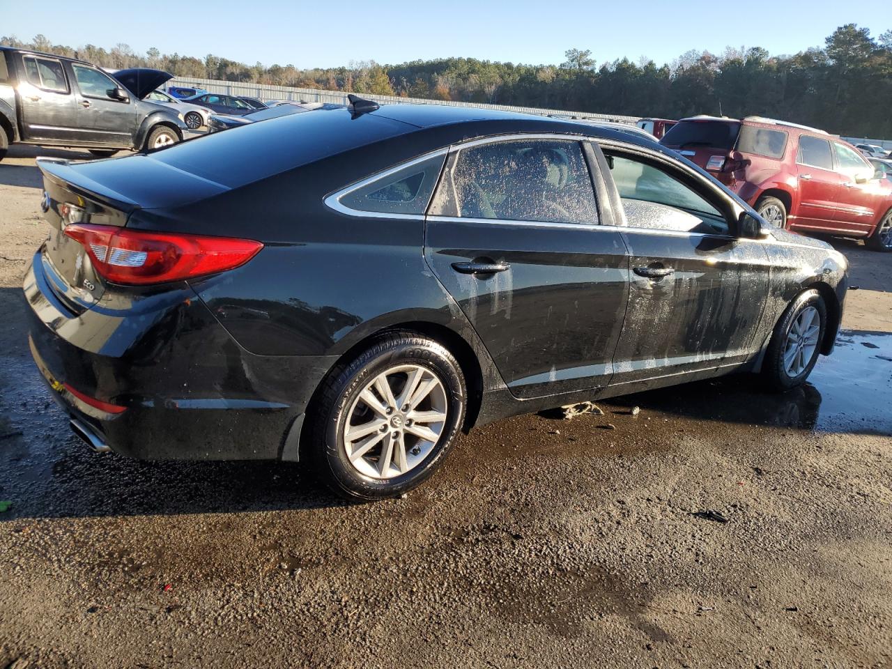 2015 Hyundai Sonata - Image 3